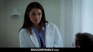 Сільвія Сейдж аглядае эрэкцыю члена свайго Сына