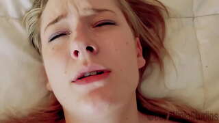 Žingsnis Sūnus Gauna Mama, Atstok Jam Ir Cums Jos Asile, Priekaba,