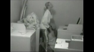 Lezbiyenler içinde bir laundry oda