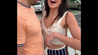 XENA SĦIĦA Petite Mara Xogħol Imħabba Jiġrilha Invitata mill-Ġdid Mario